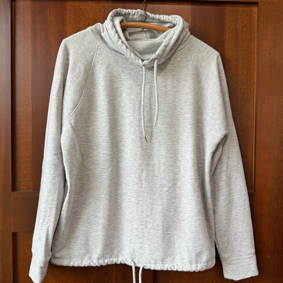 Women’s Gray Gilligan & O’Malley Funnel Neck Pullover Size Medium - Picture 1 of 8